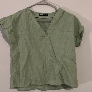 SHEIN green top size S
